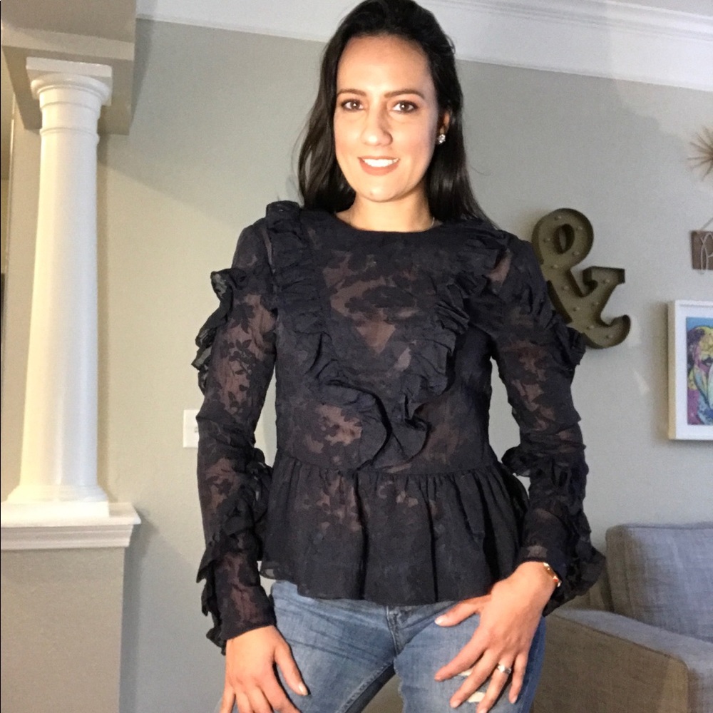 2:$15 Beautiful black Top